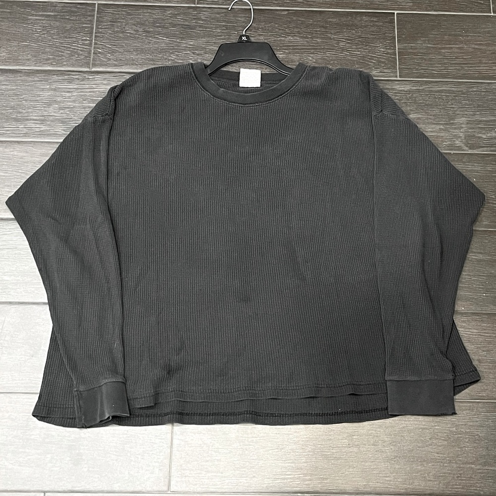 Black long sleeve waffle print thermal Credos